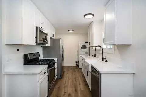 Kitchen - 3789 Gail Dr, Oceanside, CA 92056 photo 1 of 2
