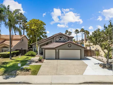 41447 Magnolia St, Murrieta, CA 92562