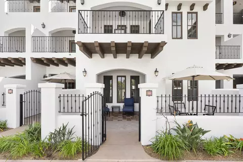 7310 Estrella De Mar #3, Carlsbad, CA 92009