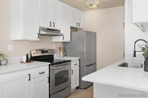 Kitchen - 4515 4th St #11, La Mesa, CA 91941 photo 1 of 4
