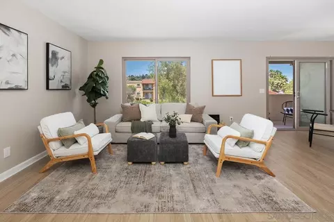 4515 4th St #11, La Mesa, CA 91941