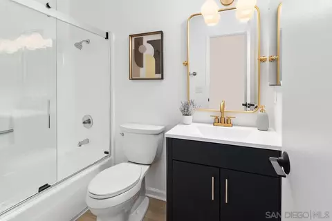 Bath - 4515 4th St #11, La Mesa, CA 91941 photo 1 of 2