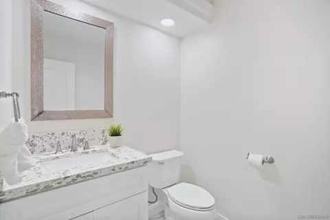 5155 Via Mindanao, Oceanside, CA 92057 photo 8