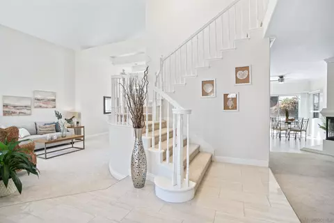 5155 Via Mindanao, Oceanside, CA 92057 photo 4
