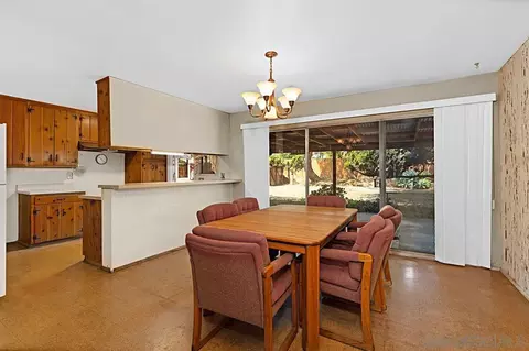 Dining - 926 Taft Ave, El Cajon, CA 92020 photo 2 of 2