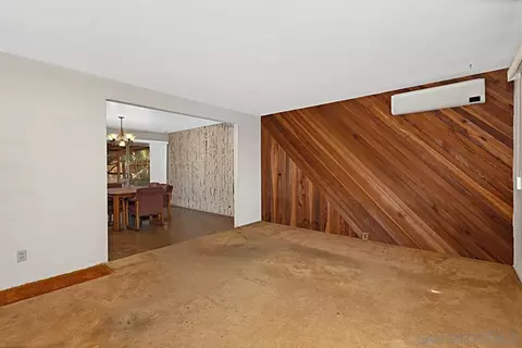 Living - 926 Taft Ave, El Cajon, CA 92020 photo 1 of 2