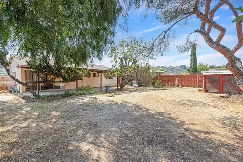 Exterior - 926 Taft Ave, El Cajon, CA 92020 photo 6 of 7