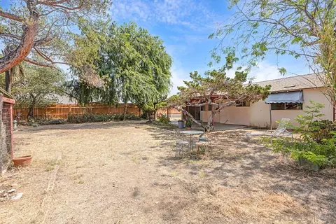 Exterior - 926 Taft Ave, El Cajon, CA 92020 photo 5 of 7