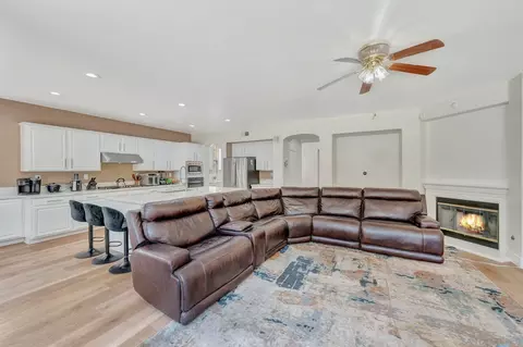 Kitchen - 1450 Lost Creek Rd, Chula Vista, CA 91915 photo 1 of 4