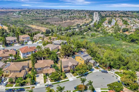 View/Area - 1450 Lost Creek Rd, Chula Vista, CA 91915 photo 6 of 14