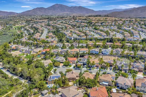 View/Area - 1450 Lost Creek Rd, Chula Vista, CA 91915 photo 9 of 14