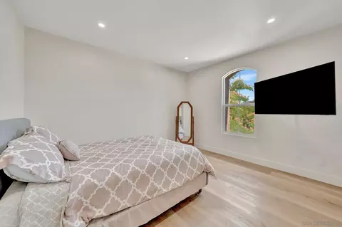 Bedroom - 1450 Lost Creek Rd, Chula Vista, CA 91915 photo 4 of 6
