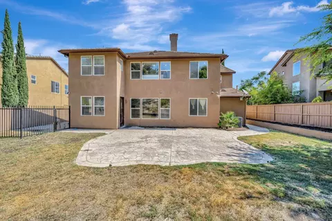 Exterior - 1450 Lost Creek Rd, Chula Vista, CA 91915 photo 5 of 7