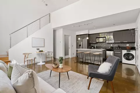 948 G St #22, San Diego, CA 92101