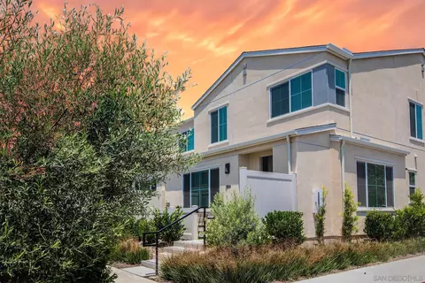 359 Sweet Pl, Fallbrook, CA 92028