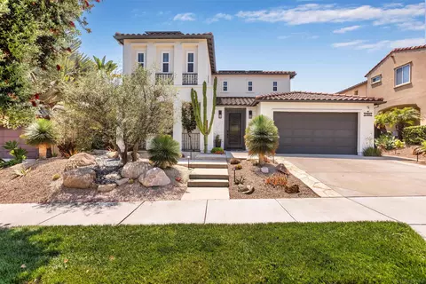 7151 Sitio Caliente, Carlsbad, CA 92009