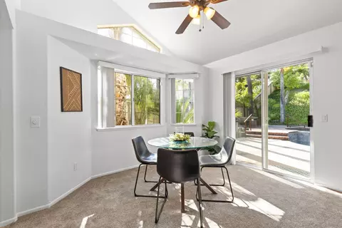 Dining - 31390 Corte Camarillo, Temecula, CA 92592 photo 1 of 2