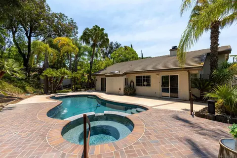 Exterior - 31390 Corte Camarillo, Temecula, CA 92592 photo 3 of 9