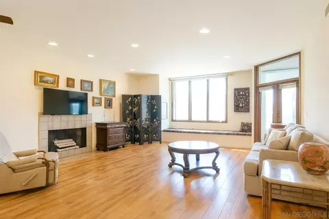 3970 Nobel Dr #201, San Diego, CA 92122
