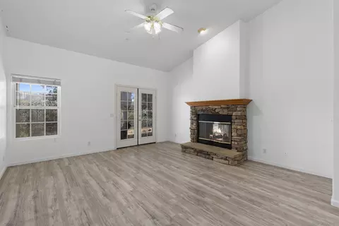 Living - 24849 Pappas Rd, Ramona, CA 92065 photo 4 of 6