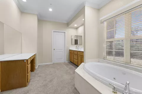 Bath - 24849 Pappas Rd, Ramona, CA 92065 photo 2 of 4