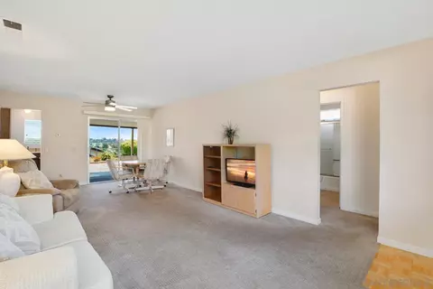 1460 Highridge Dr, Oceanside, CA 92056 photo 5