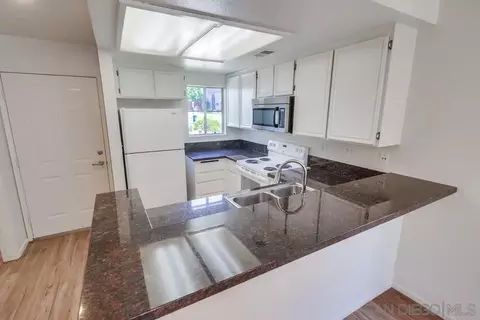 8945 Arlingdale Way, Spring Valley, CA 91977 photo 8