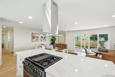 Kitchen - 10183 Madrid Way, Spring Valley, CA 91977 photo 4 of 9
