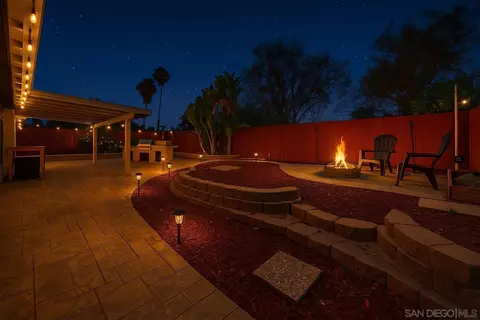 1409 Taft St, Escondido, CA 92026