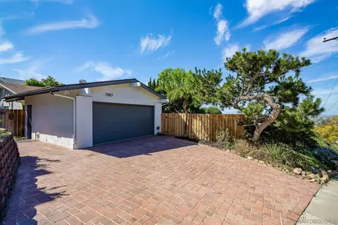 7987 Wetherly St, La Mesa, CA 91941 photo 5
