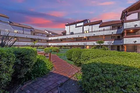376 Center St #103, Chula Vista, CA 91910