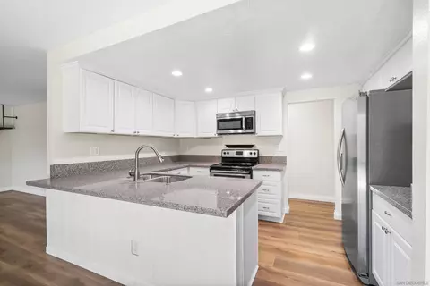 1872 Fairway Park #B, Escondido, CA 92026 photo 10
