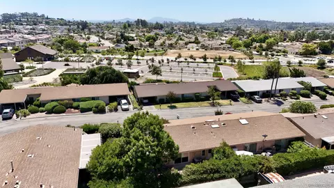 1872 Fairway Park #B, Escondido, CA 92026 photo 26