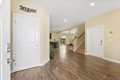 1637 Paraiso Ave, Spring Valley, CA 91977