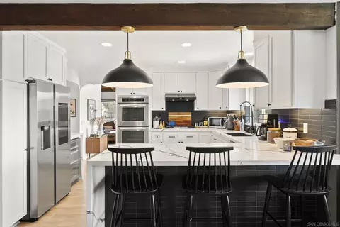 Kitchen - 3860 Las Flores, Fallbrook, CA 92028 photo 3 of 5