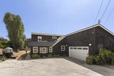 Exterior - 3860 Las Flores, Fallbrook, CA 92028 photo 2 of 18
