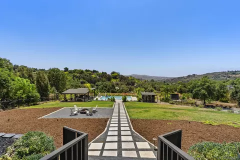 Exterior - 3860 Las Flores, Fallbrook, CA 92028 photo 8 of 18