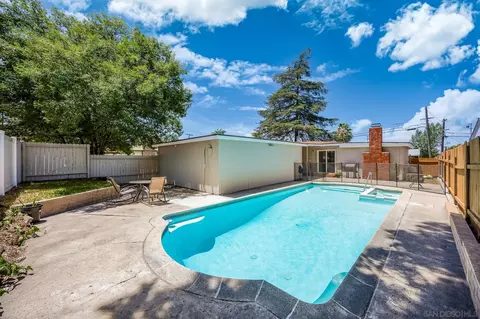 Exterior - 797 Laguna Ave, El Cajon, CA 92020 photo 7 of 9
