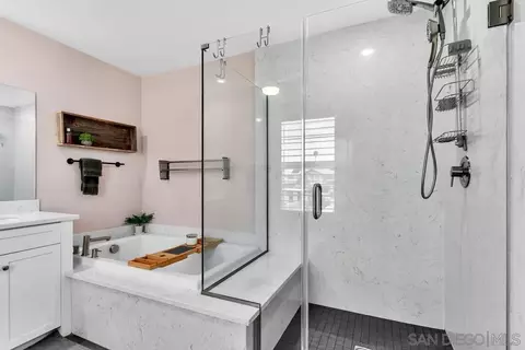 Bath - 10700 Spring Creek Dr, Santee, CA 92071 photo 6 of 6