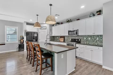 Kitchen - 10700 Spring Creek Dr, Santee, CA 92071 photo 2 of 6