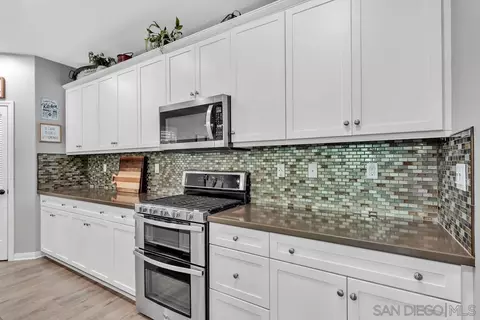 Kitchen - 10700 Spring Creek Dr, Santee, CA 92071 photo 6 of 6