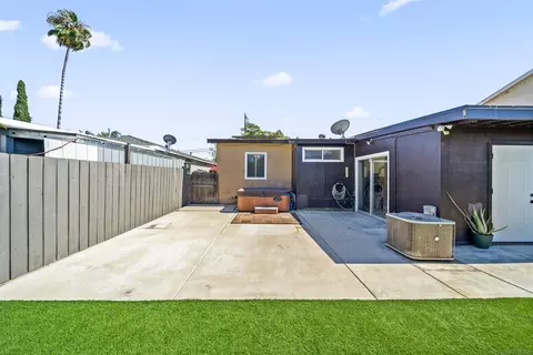 Exterior - 484 Gardner St, El Cajon, CA 92020 photo 6 of 11