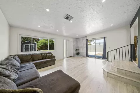 Living - 484 Gardner St, El Cajon, CA 92020 photo 4 of 6