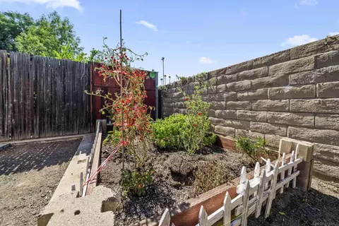 Exterior - 484 Gardner St, El Cajon, CA 92020 photo 11 of 11