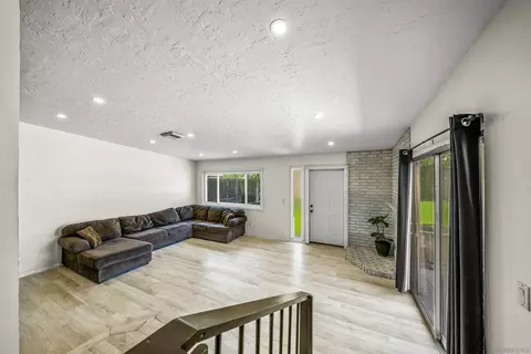 Living - 484 Gardner St, El Cajon, CA 92020 photo 5 of 6