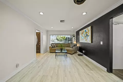 Living - 484 Gardner St, El Cajon, CA 92020 photo 2 of 6