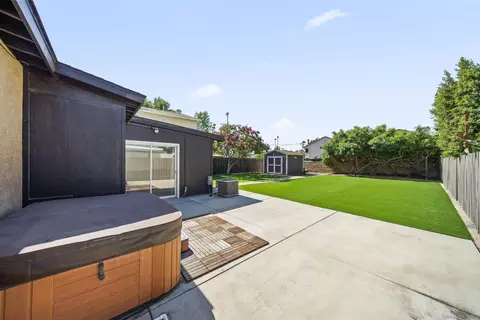 Exterior - 484 Gardner St, El Cajon, CA 92020 photo 8 of 11