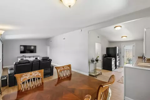 Dining - 13425 Powers Rd, Poway, CA 92064 photo 2 of 3