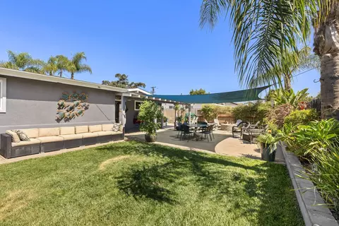 Exterior - 13425 Powers Rd, Poway, CA 92064 photo 7 of 11