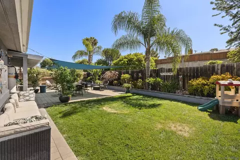 Exterior - 13425 Powers Rd, Poway, CA 92064 photo 6 of 11